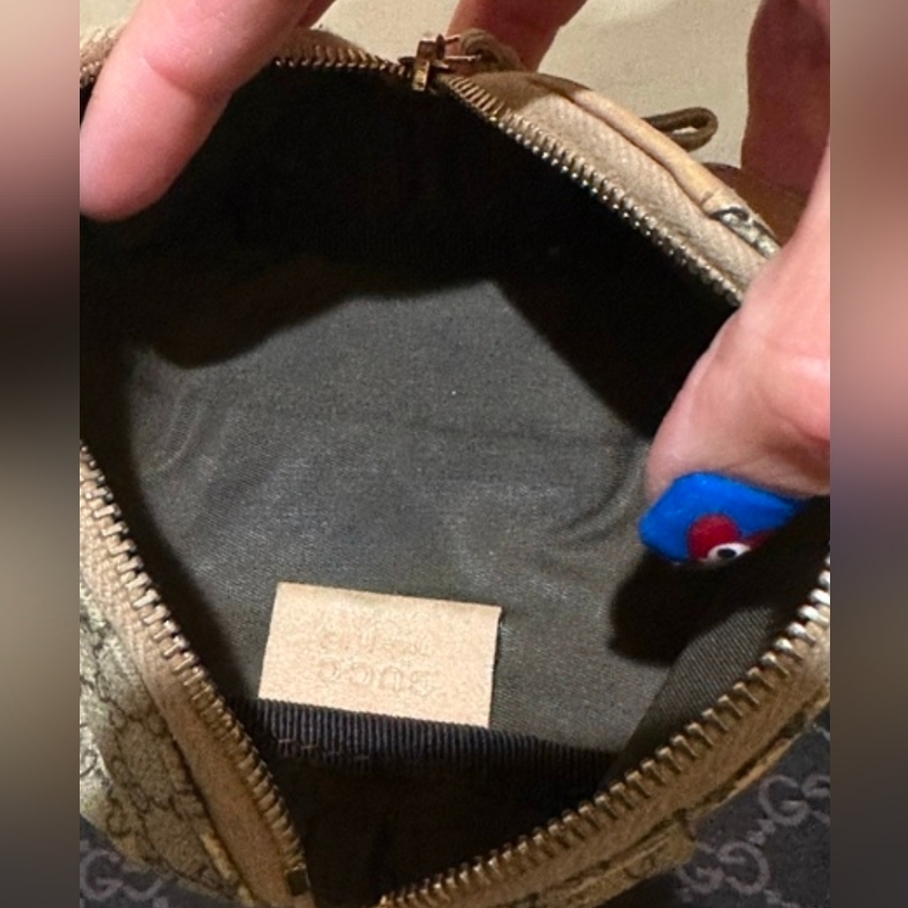 GUCCI RARE Supreme Pig Coin Pouch - Picture 9 of 11